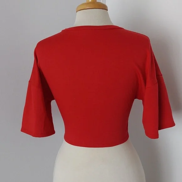 Fashion Nova Women's Crop Top - Picture 3 of 5